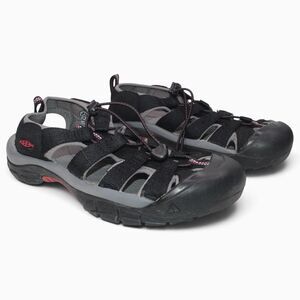 KEEN Newport H2 Women’s 11 Black Raspberry Water Hiking Sandals